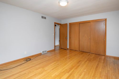 10204 Burleigh St, Milwaukee WI  53222-3304 exterior