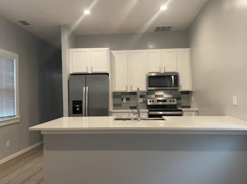 831 Drummond St, Atlanta, GA 30314-3724