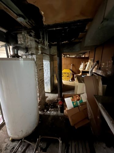 4918 Spaulding Ave, Chicago IL 60624-3330 exterior