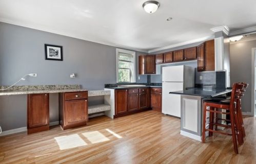 3427 61 St, Chicago IL 60629-3605 exterior