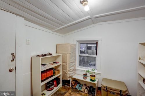 504 Poplar St, Lancaster PA  17603-5235 exterior