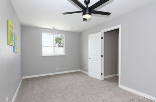 8580 Flanders Dr, San Diego CA  92126-3268 exterior