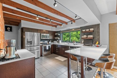 1134 Arrowood Dr, Pittsburgh PA 15243-1802 exterior