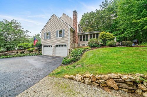 3 Arrowhead Dr, Concord NH  03304-5013 exterior