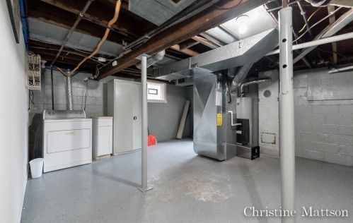 1849 Cherry St, Meskegon MI  49441-1013 exterior