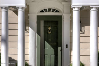 3351 Brownsboro Rd, Louisville, KY 40207-1815