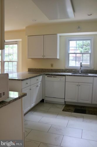 11023 Cedarwood Dr, Rockville MD  20852-3457 exterior