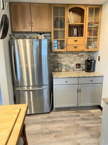 1360 Coburg Lands Dr, Saint Louis MO 63137-3008 exterior