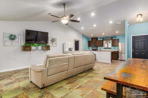 3906 Jarrett St, Milton FL  32571-2426 exterior