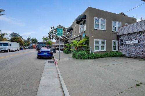 307 Capitola Ave, Capitola CA 95010-2845 exterior