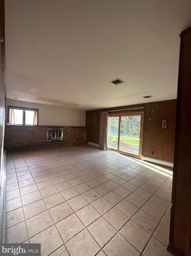 3750 Wheatsheaf Rd, Huntingdon Valley PA  19006-2810 exterior