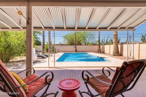 2325 Chrysler Dr, Tucson, AZ 85716-2947