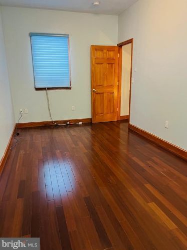 1011 Christian St, Philadelphia PA 19147-3736 exterior