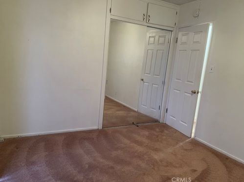 9752 Glandon St, Bellflower CA 90706-3053 exterior