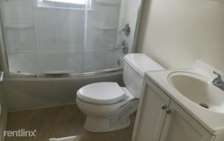 365 Fielding St, Detroit MI  48220-3231 exterior