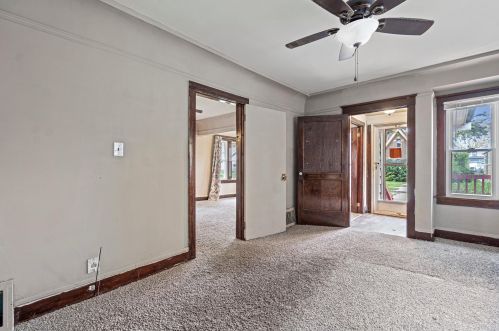 4506 37th St, Milwaukee WI  53209-5910 exterior