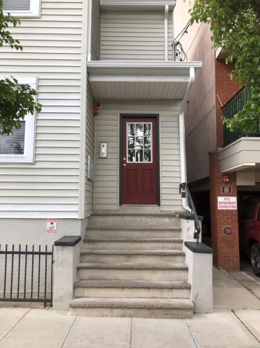 514 2nd St, Union City, NJ 07087-2813