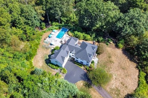 10 Woodway Ln, Wilton, CT 06897-4730