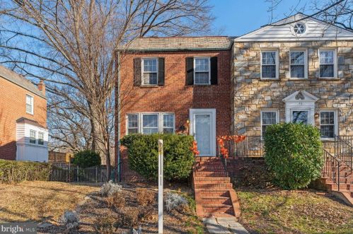 77 Commonwealth Ave, Alexandria VA  22301-2313 exterior