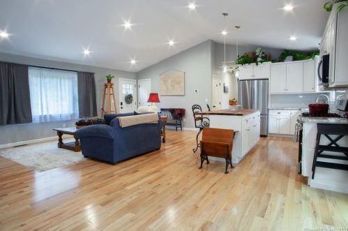 131 Scoville Hl Rd, Torrington CT 06791-1012 exterior