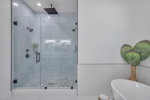 4307 Clark Ave, Tampa FL  33611-1305 exterior