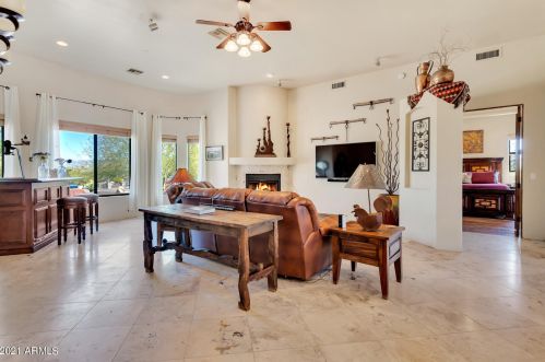 34226 5 Ave, Phoenix AZ 85003-2524 exterior