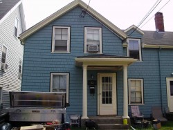 42 Gardner St, Newton, MA 02458-1405