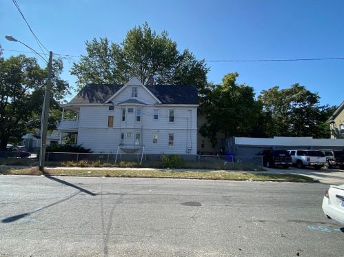 735 Belmont Ave, Springfield MA 01108-1637 exterior