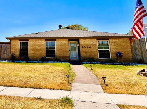 5072 Roberts Dr, Frisco TX 75056-1623 exterior