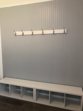 8422 Saginaw Ave, Chicago IL 60617-2028 exterior