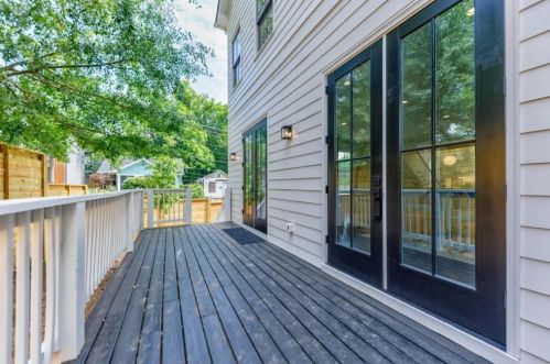 62 Montgomery St, Atlanta GA  30307-2844 exterior