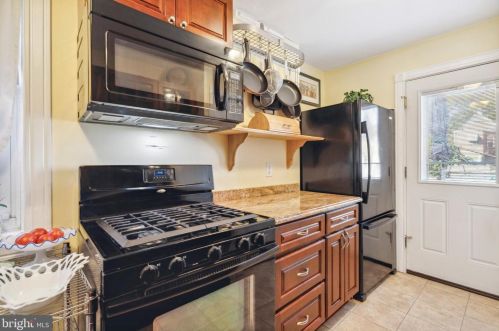 241 4 Ave, Roebling NJ 08554-1302 exterior