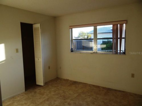 8154 Redfield Dr, Port Richey FL 34668-4247 exterior