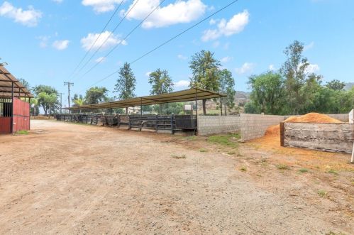 19030 Santa Rosa Mine Rd, Perris CA 92570-7769 exterior