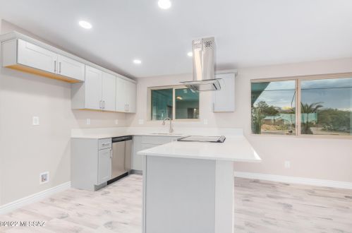 2602 Bonanza Ave, Tucson AZ 85748-3322 exterior