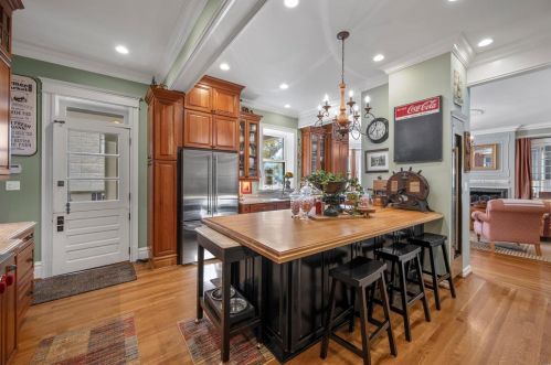 36 Portland Pl, Saint Louis MO 63108-1242 exterior