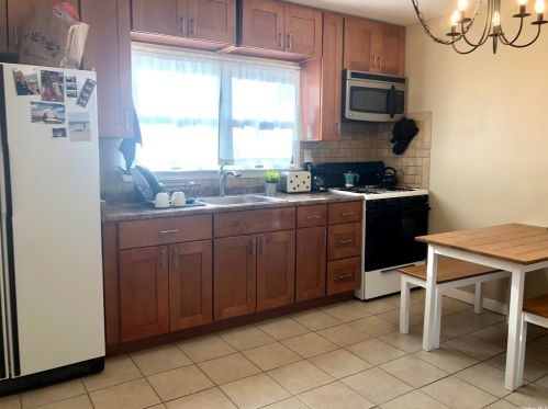 244 Crombie St, Huntington Station NY  11746-1506 exterior