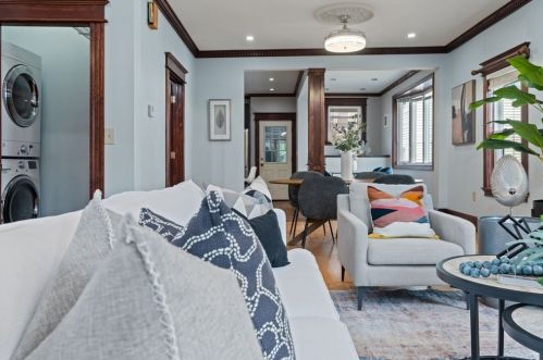 78 Hbr Vw St, Boston MA exterior