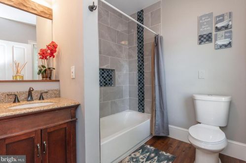 379 York St, Pottstown PA  19464-5261 exterior