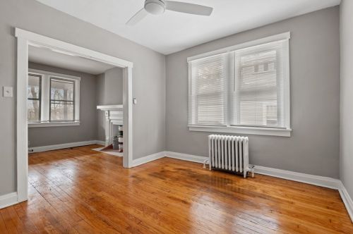 4301 Ludwick St, Pittsburgh PA  15217-3005 exterior