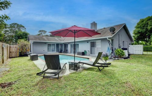 1499 17 St, Boca Raton FL 33486-6504 exterior