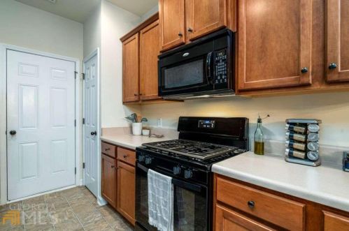 2753 Keystone Ave, Lithonia GA exterior