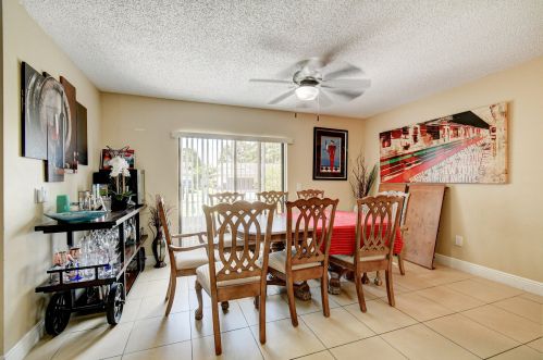 20570 Carousel Cir, Boca Raton FL  33434-3931 exterior