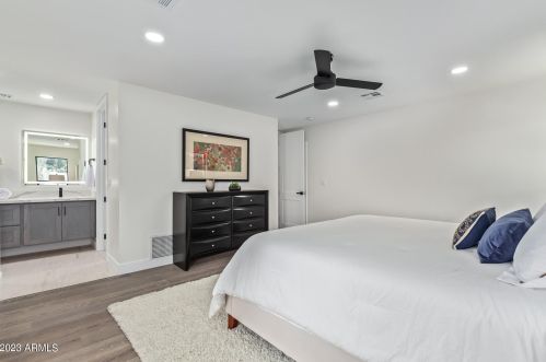 6111 31st Pl, Phoenix AZ  85016-2303 exterior