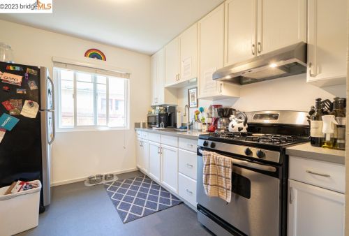 1319 Curtis, Berkeley CA 94702-1003 exterior