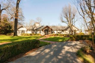 1638 Edgewood Cir, Chattanooga, TN 37405-2402