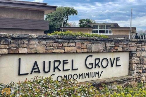 346 Carpenter Dr, Atlanta GA  30328-5021 exterior