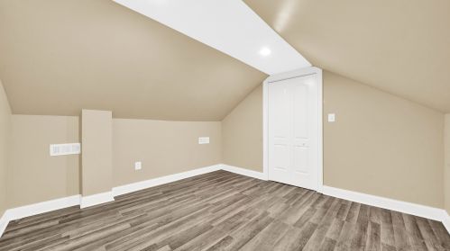 5820 Campbell Ave, Chicago IL 60659-5011 exterior