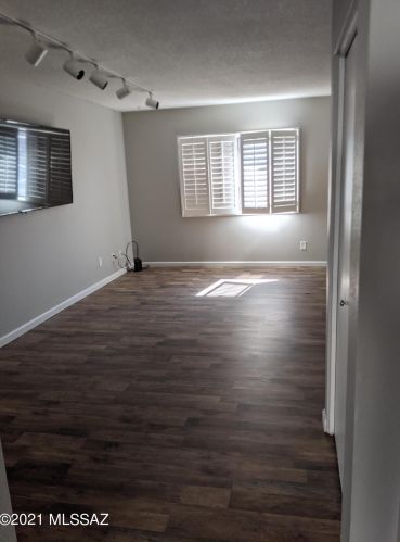 2172 1st Ave, Tucson AZ  85719-2967 exterior