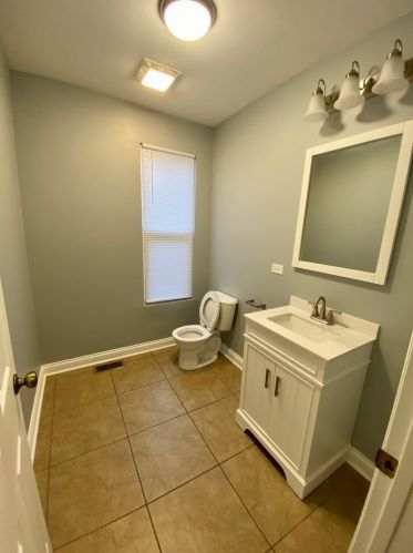 14400 Lincoln Ave, Dolton IL 60419-1818 exterior